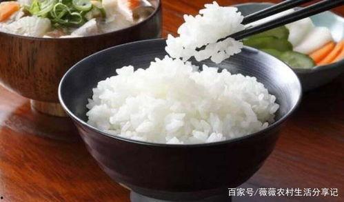 梦到吃瓜吃米饭好不好,吃瓜吃米饭的吉凶预兆